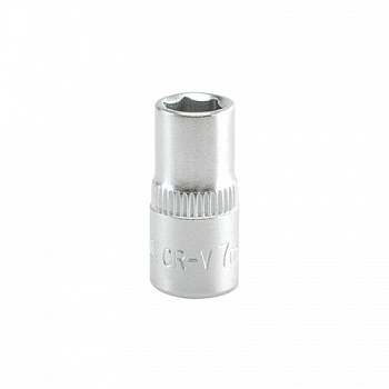 Головка торцевая 1/4"- 7 мм короткая CrV